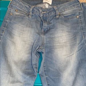 Juniors jeans